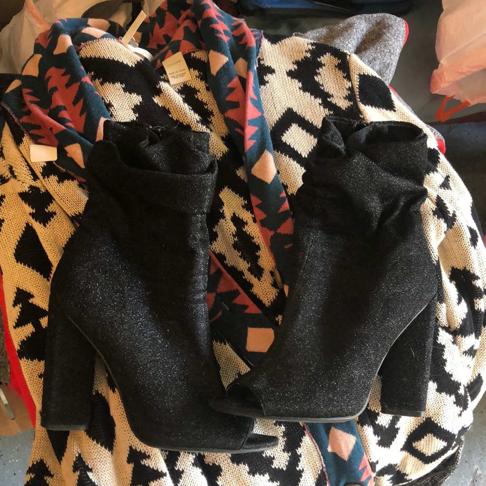 Open toe cute booties